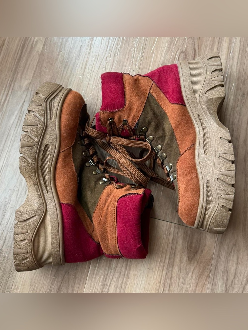 chunky 90s style bamboo red brown and green boots